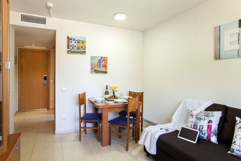 Velor Apartments, Castelldefels, Spain