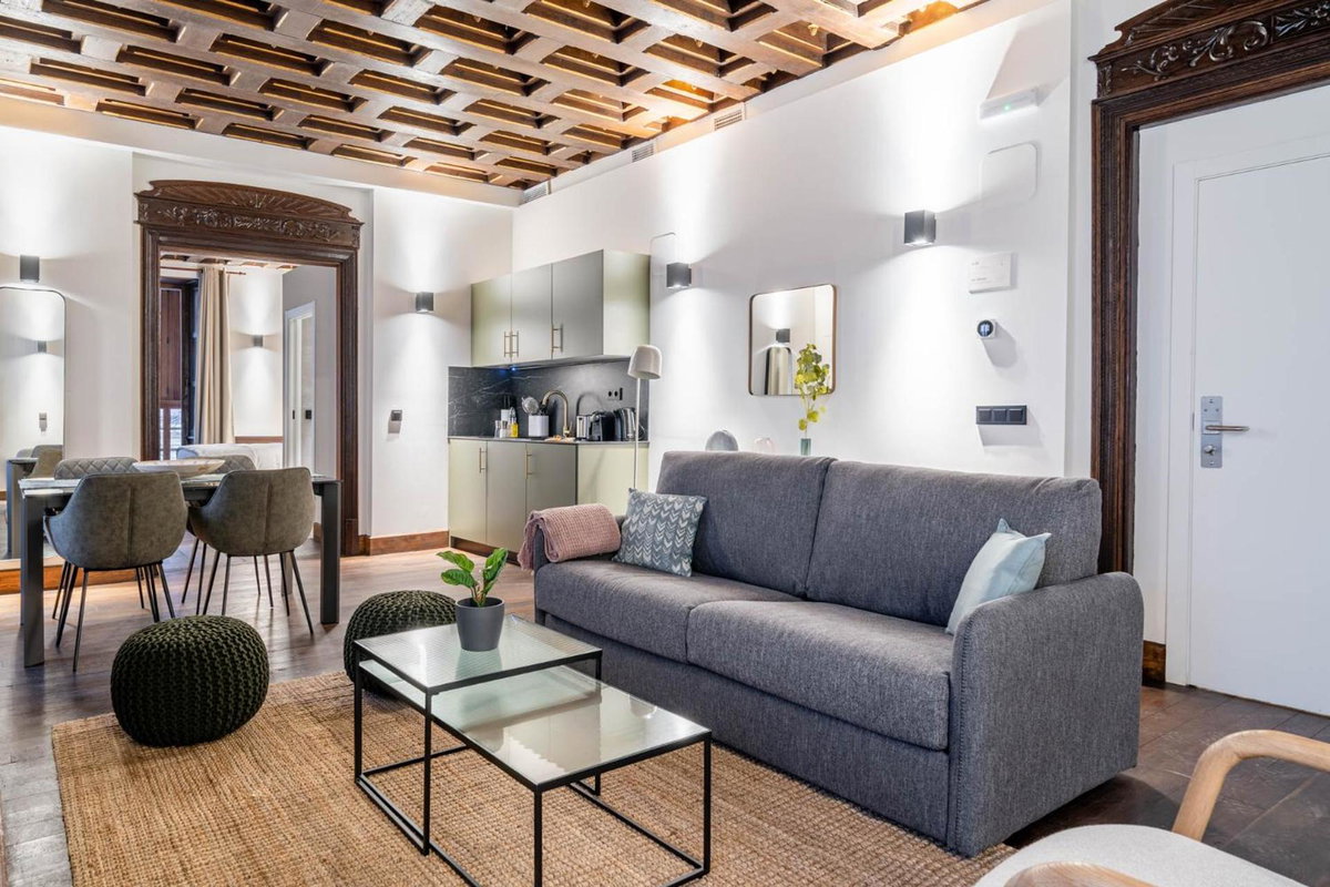 Limehome Vitoria Palacio de los Álava-Velasco, Spain