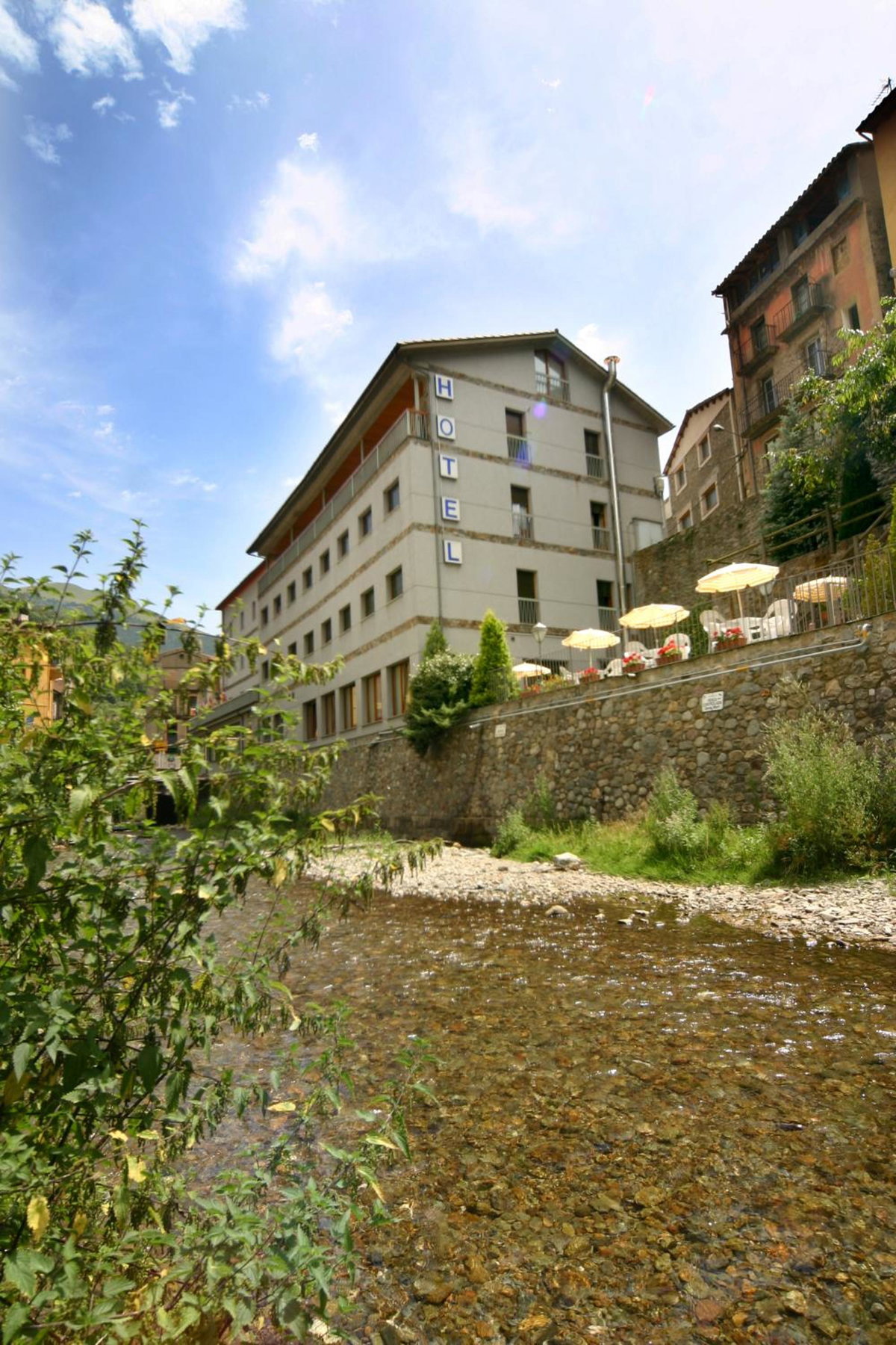 Hotel · Hotel Sant Antoni, Ribes De Freser
