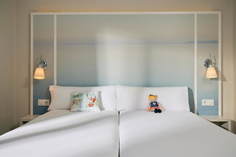 Grupotel Flamingo Beach, Playa Blanca, Spain