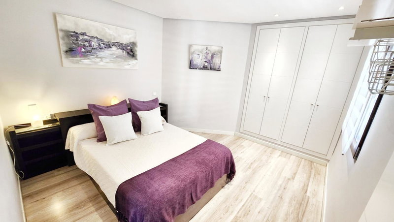 Cervantes Apartamentos, Toledo, Spain