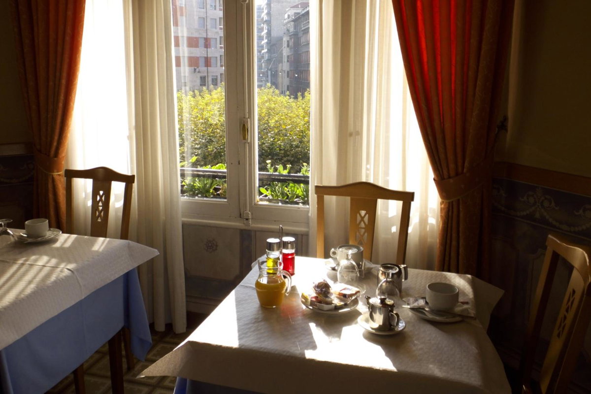 Hostal Orejas, Spain