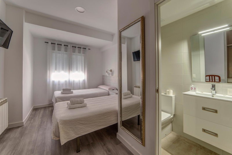 Hostal Lar, Burgos, Spain