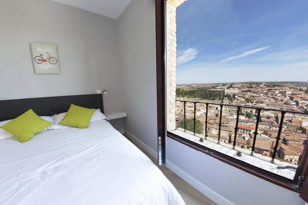 Отель · Nuñez de Arce, Toledo