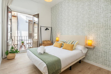 Apartamentos Luna Suites Palacio Dorita, Granada, Spain