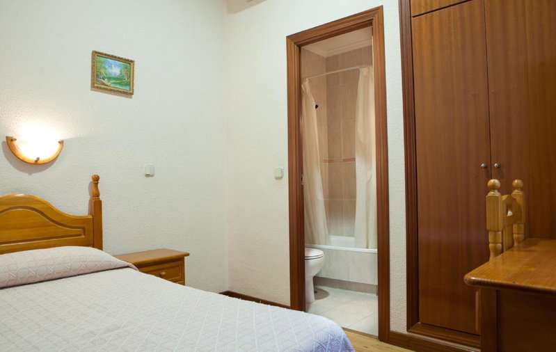 Hostal Zamora, Madrid, Spain