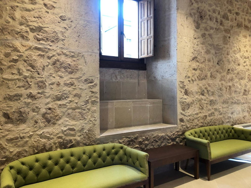 HOTEL Hospedería Monasterio de La Vid, La Vid y Barrios, Spain