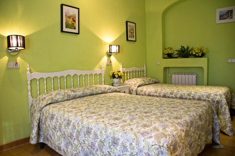 Hostal Los Alpes, Madrid, Spain