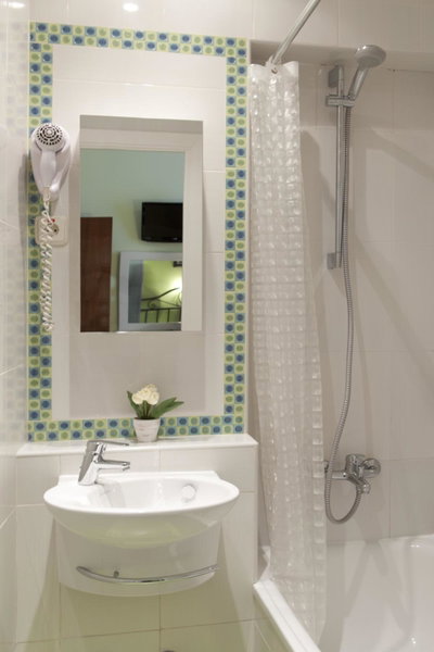 Hostal Los Alpes, Madrid, Spain