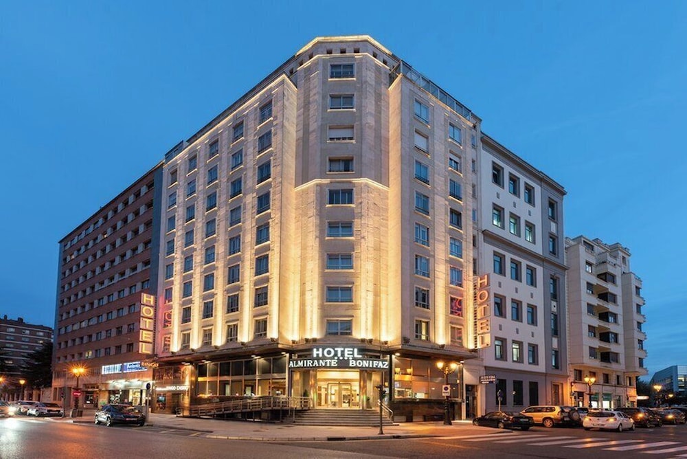 Hotel · Crisol Almirante Bonifaz, Burgos