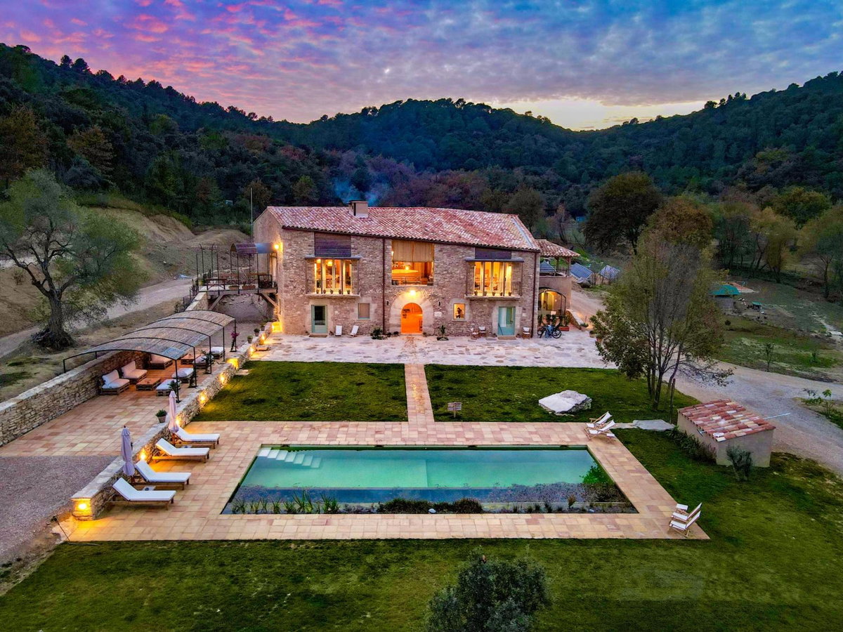 Hotel · Can Buch ECOHotel Boutique & SPA, Sant Aniol De Finestras
