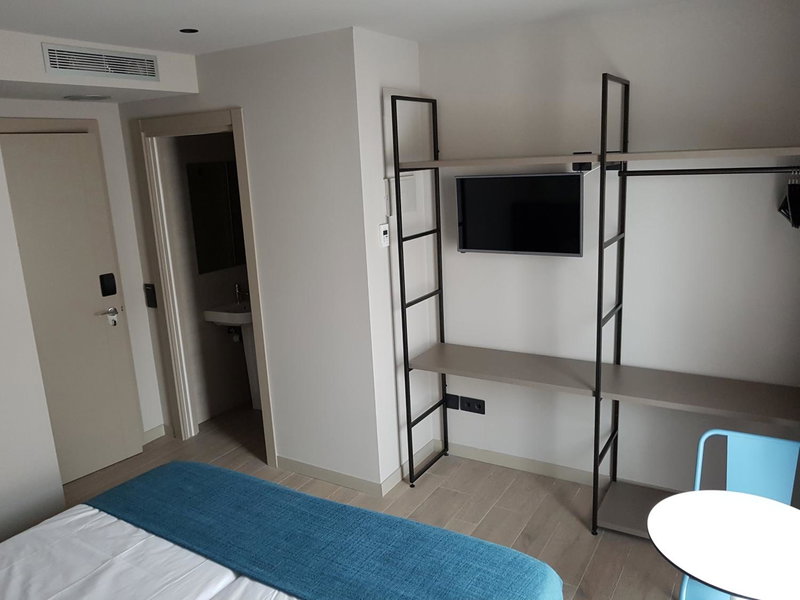 Hotel Torrent, L'Escala, Spain