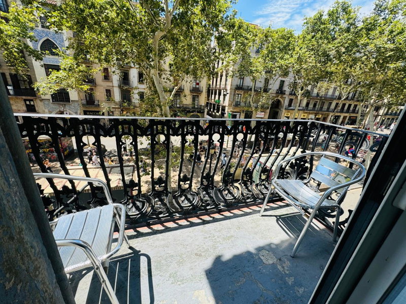 Hostal Mont Thabor, Barcelona, Spain