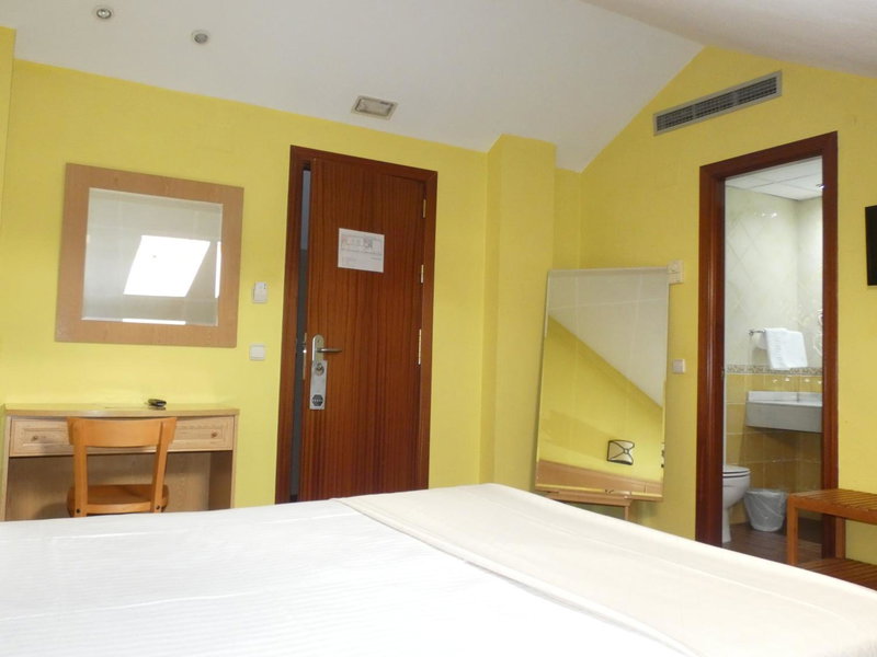 Hotel Vivar, Griñón, Spain
