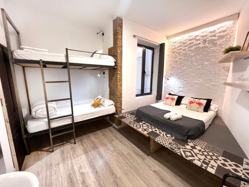 Host53, Granada, Spain
