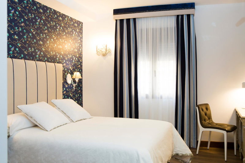 Hotel Hierbaluisa, Alarcón, Spain