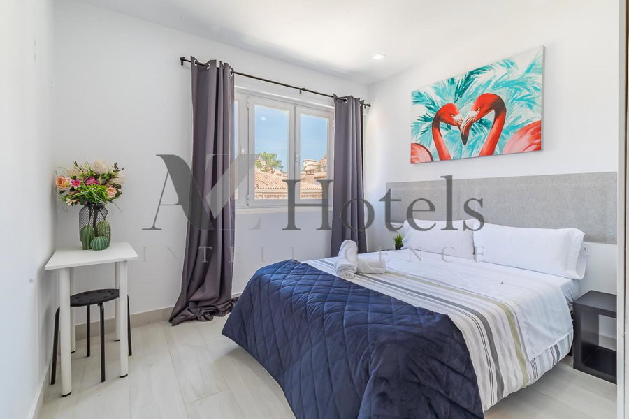 AYZ Silvela - Auto check-in property, Málaga, Spain