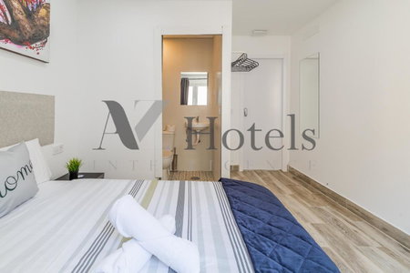 AYZ Silvela - Auto check-in property, Málaga, Spain