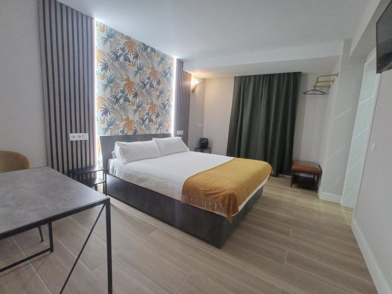 Hostal Fronton, Alcobendas, Spain