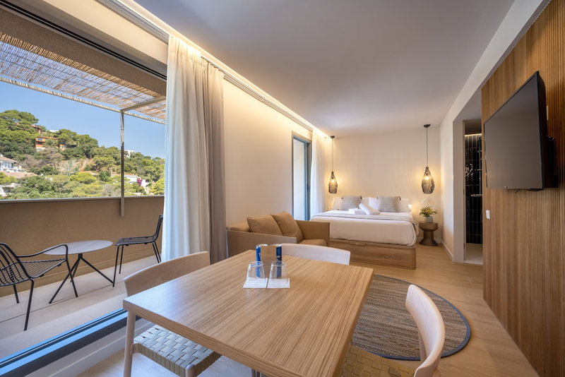 Talaia Plaza Ecoresort, Begur, Spain