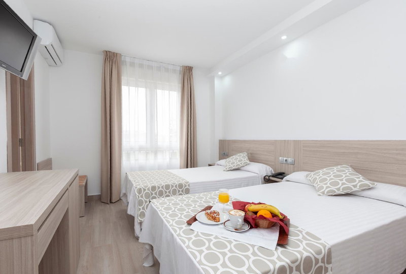 Hotel Olympia Ronda II, El Puig, Spain