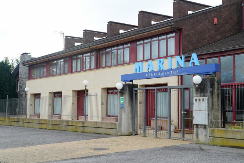 Apartamentos Marina, Naveces, Spain