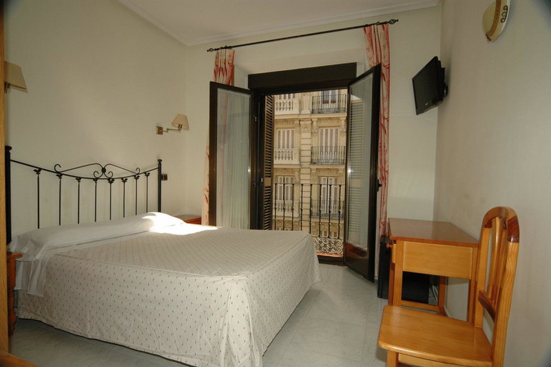Hostal Ivor, Madrid, Spain