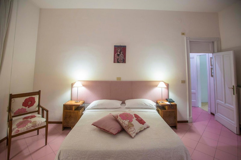 Hotel Victoria Maiorino, Cava deʼ Tirreni, Italy