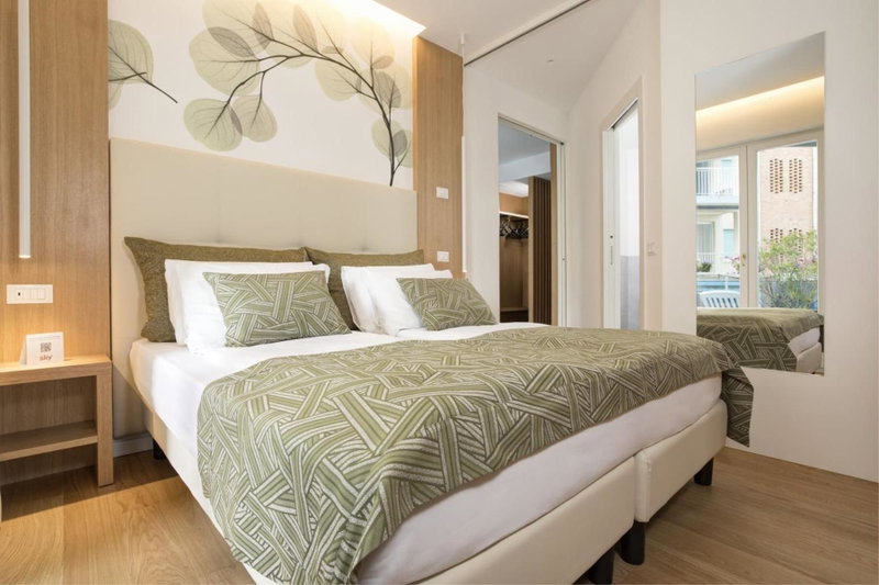 Hotel Cavalieri Palace & Suites, Lido di Jesolo, Italy