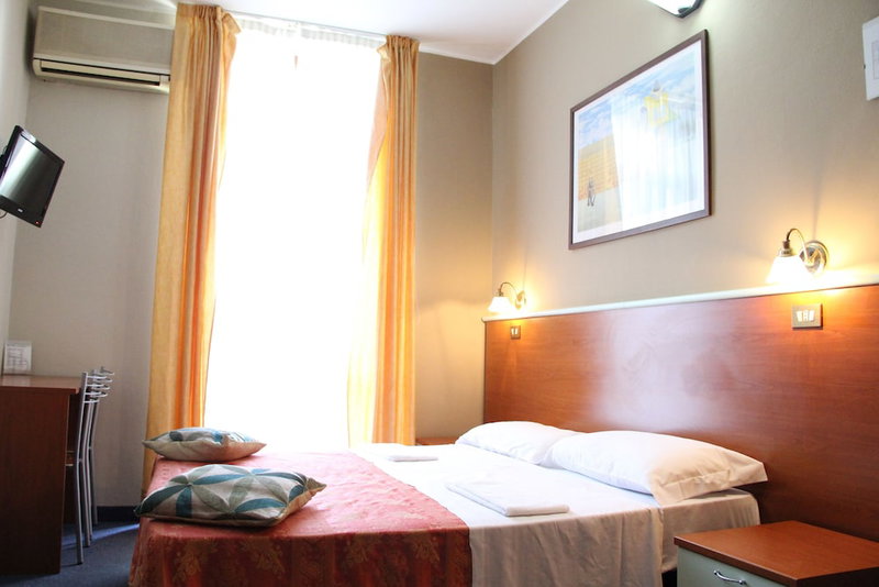 Hotel Dateo, Milan, Italy