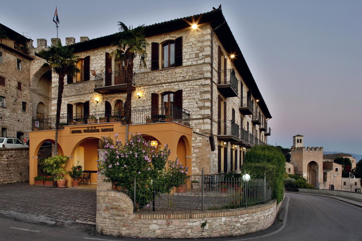 Hotel Windsor Savoia, Italy
