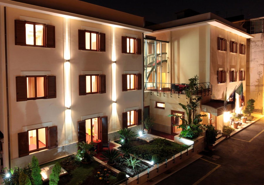 Hotel Diana, Pompei, Italy