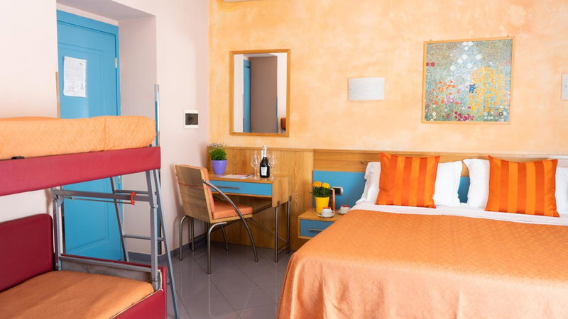 Hotel Diana, Pompei, Italy