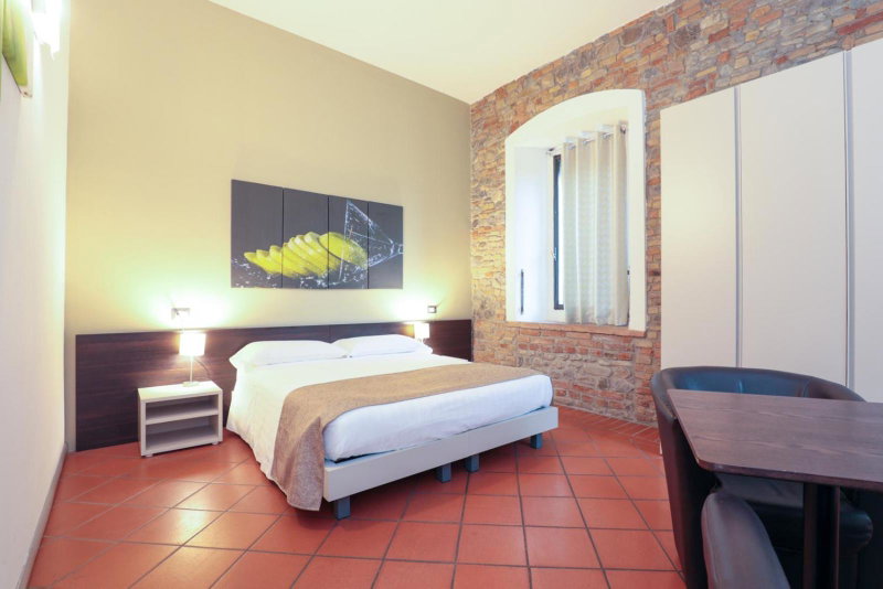Dmora Retreat, Parma, Italy
