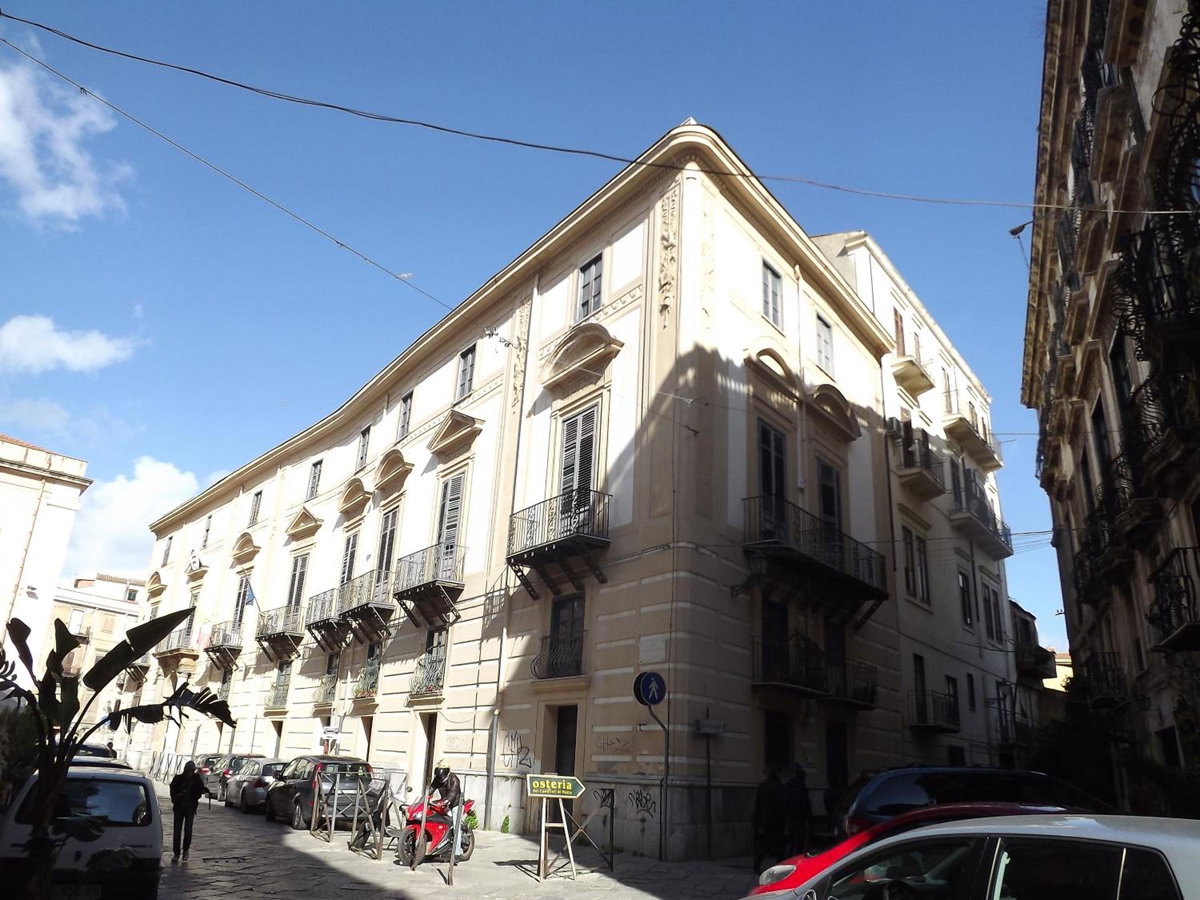I Cavalieri di Malta, Italy