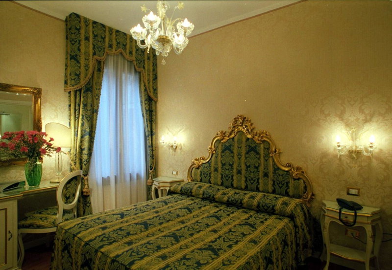 Casa Pisani Canal, Venice, Italy