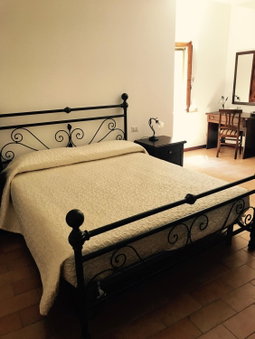 B&B La Dimora del Capitano, Fabriano, Italy