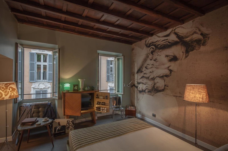 Frattina 57, Rome, Italy