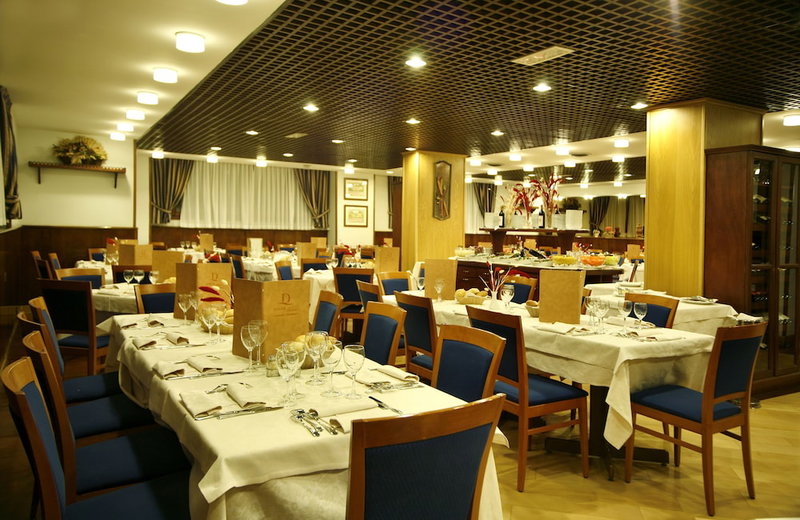 Hotel Les Jumeaux Courmayeur, Courmayeur, Italy