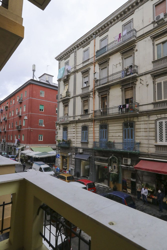 Donn'Anna Bed & Breakfast, Italien