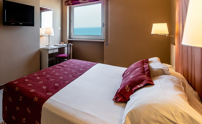 Barion Hotel & Congressi, Torre a Mare, Italy