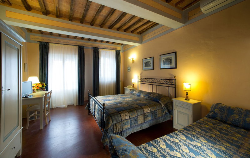 Palazzo di Valli, Siena, Italy