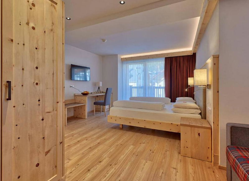 Hotel Rose, Villabassa, Italy