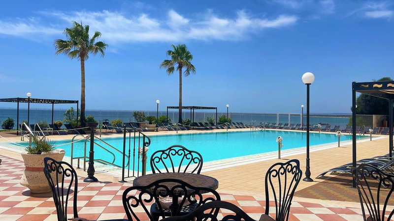 Apulia Hotel Taranto Ara Solis, Lido Azzurro, Italy