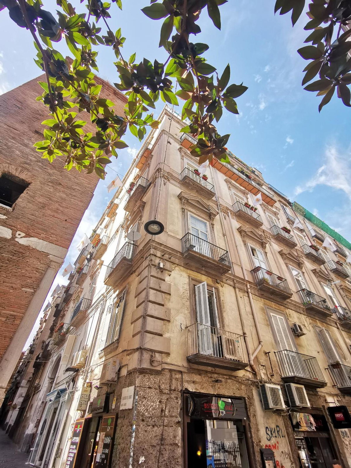 Hotel Neapolis, Italie