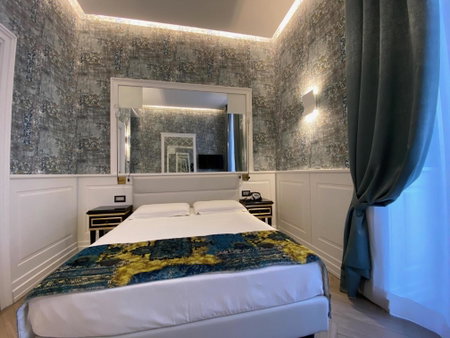 Relais Piazza Vittoria, Naples, Italy