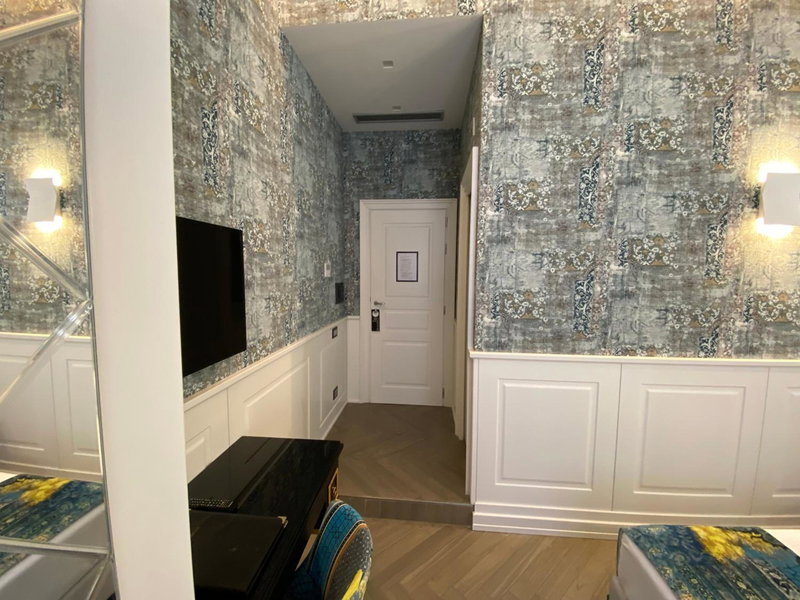 Relais Piazza Vittoria, Naples, Italy