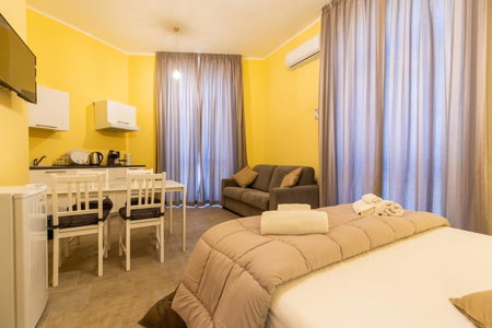 B&B Trianon, Naples, Italy