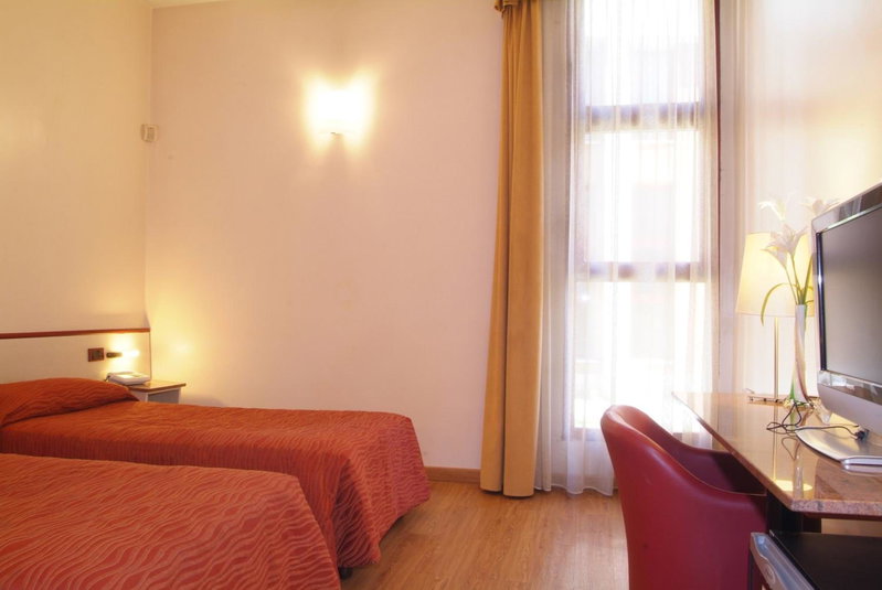 Hotel Maxim, Bologna, Italy