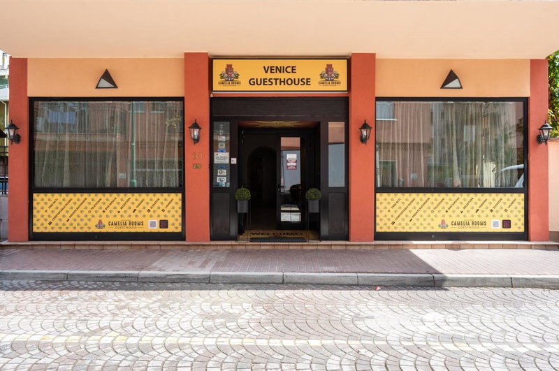 Camelia Rooms Venice Guesthouse, Mestre, Italy